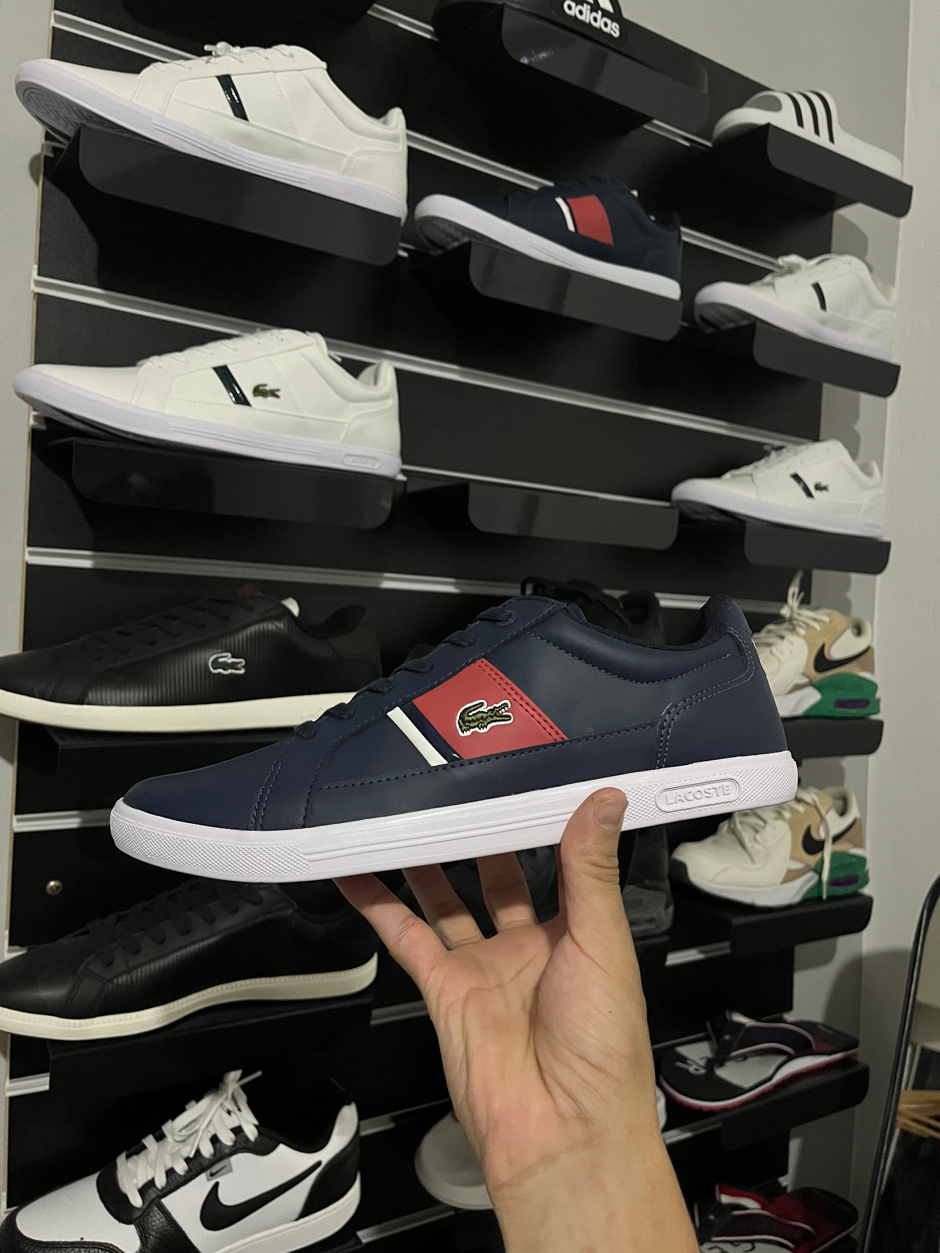 Sapatênis Lacoste Europa Casual - Azul Marinho e Vermelho