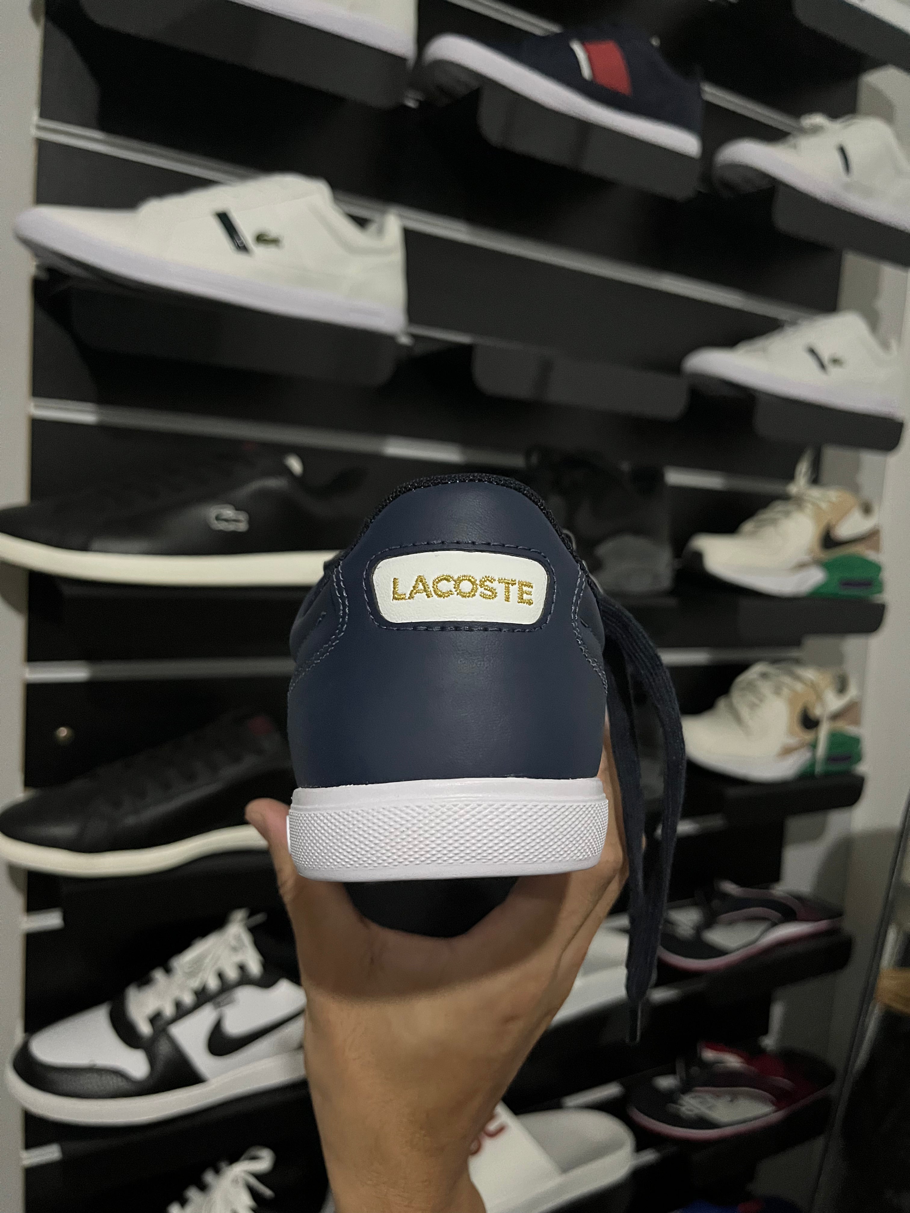 Sapatênis Lacoste Europa Casual - Azul Marinho e Vermelho