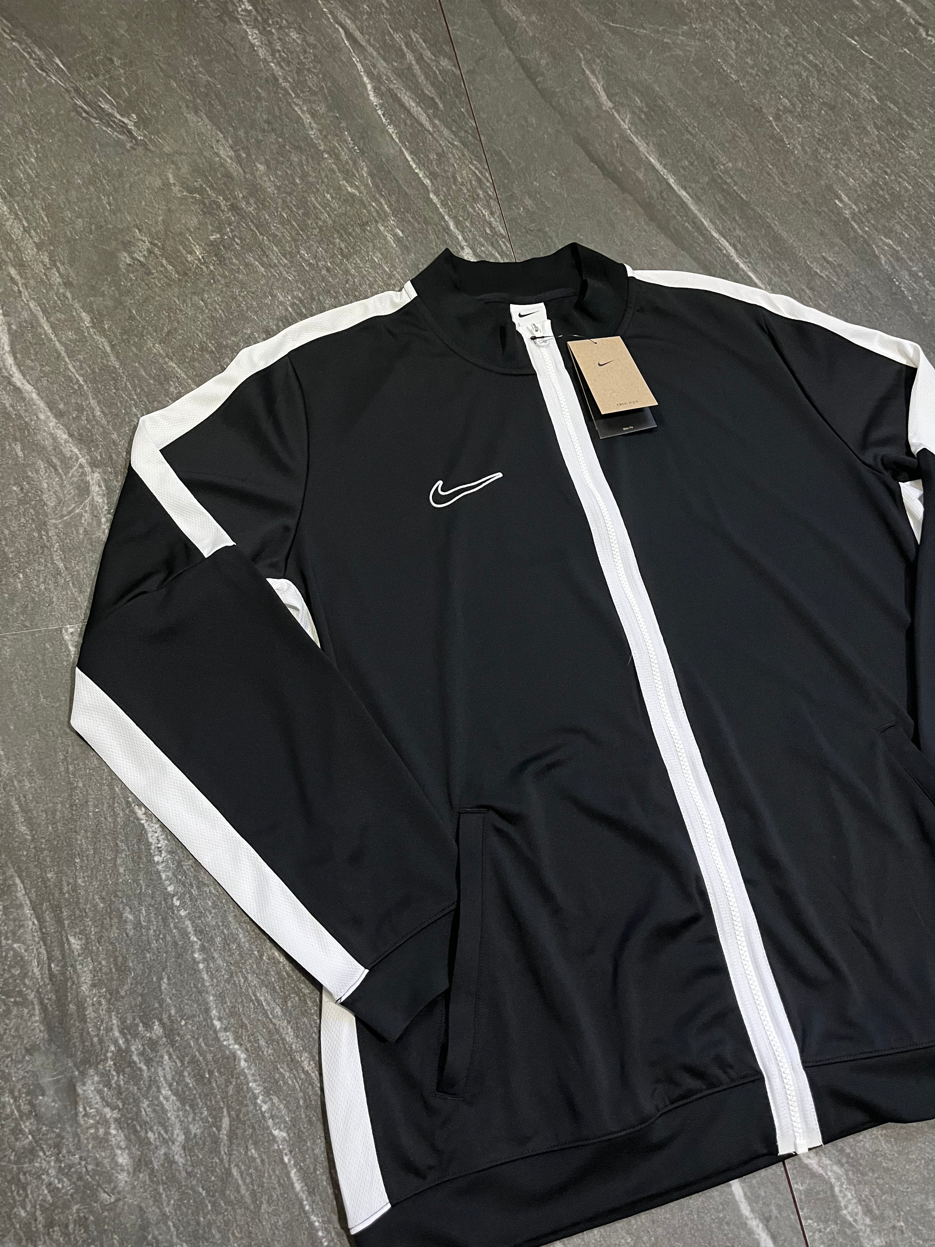 Jaqueta Nike Dry Fit Academy 23 Masculina