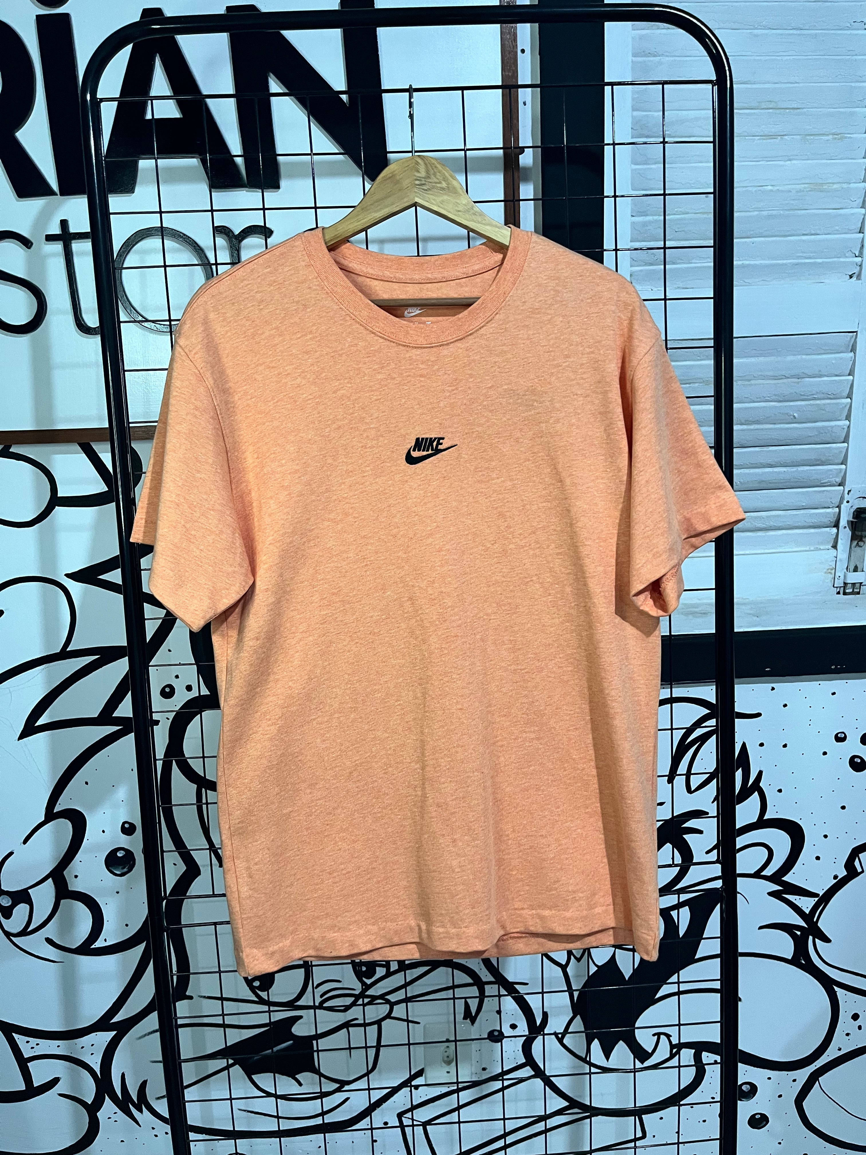 Camiseta Nike Sportwear Premium Essentials Masculina
