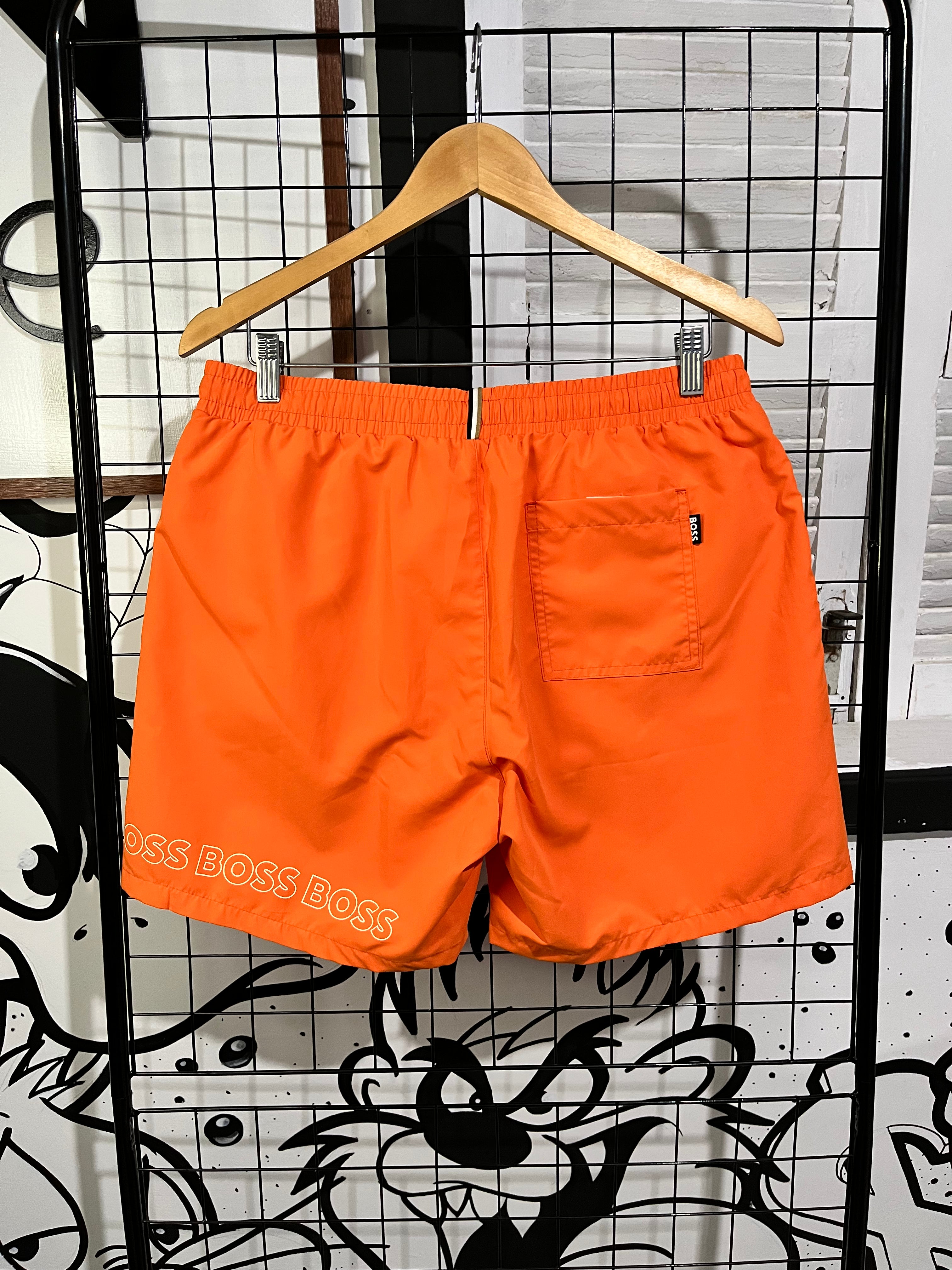 BOSS calção de banho masculino com logotipo vertical padrão