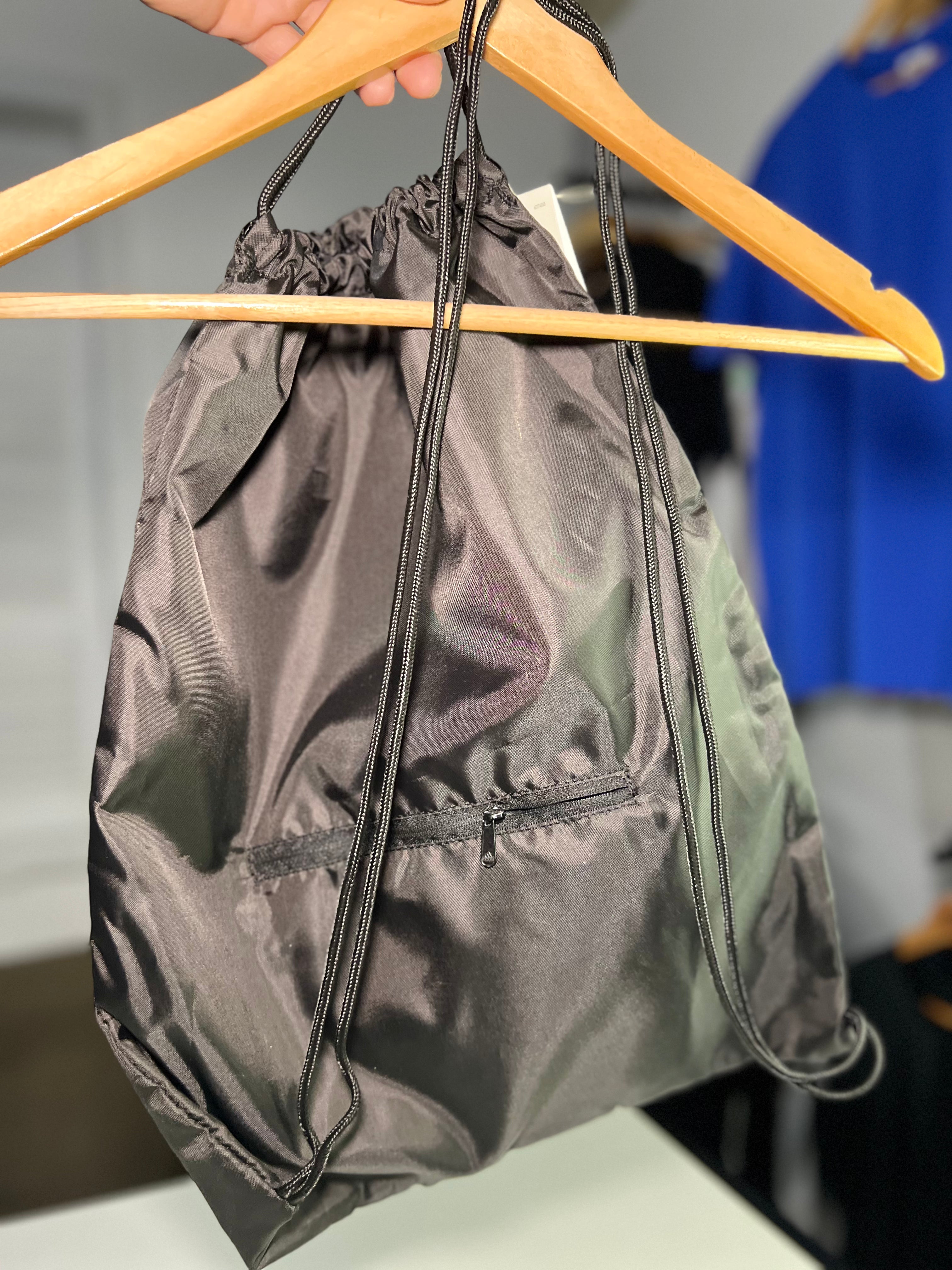 Mochila Adidas Gym Sack - Preto e Branco